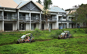 Mud Buggies : Rarotonga  : Business News Photos : Richard Moore : Photographer